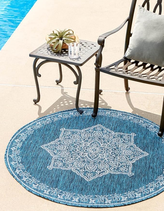 Unique Loom Outdoor Traditional Collection Area Rug - Antique (7' 10" Round Teal/Ivory)
