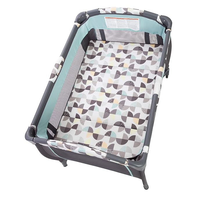 Baby Trend Trend-E Nursery Center® Playard, Doodle Dots