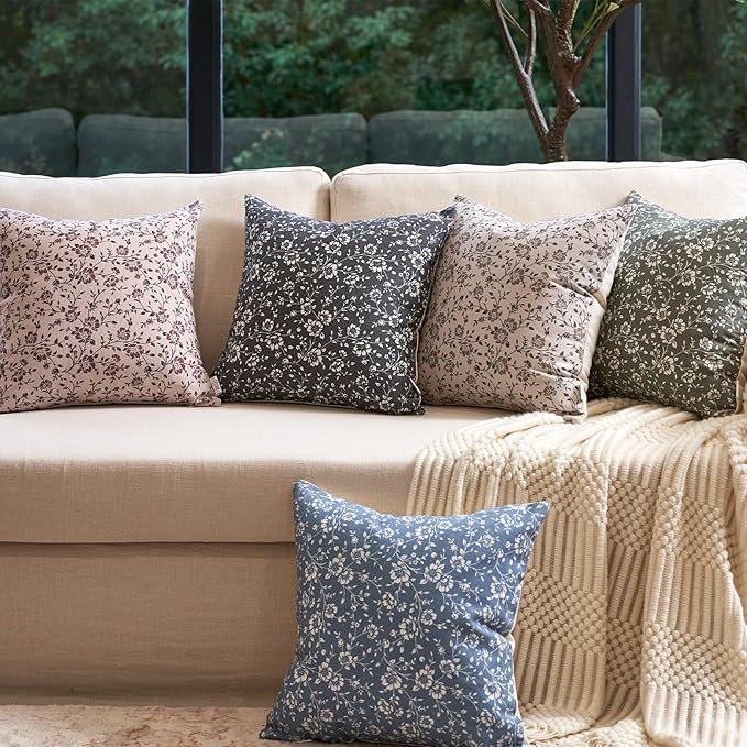 Alerfa Set of 2 Floral Pillow Covers 20x20, Vintage Block Print Throw Pillow Covers Decorative Farmhouse Accent Couch Pillows for Living Room Bedroom, Blue