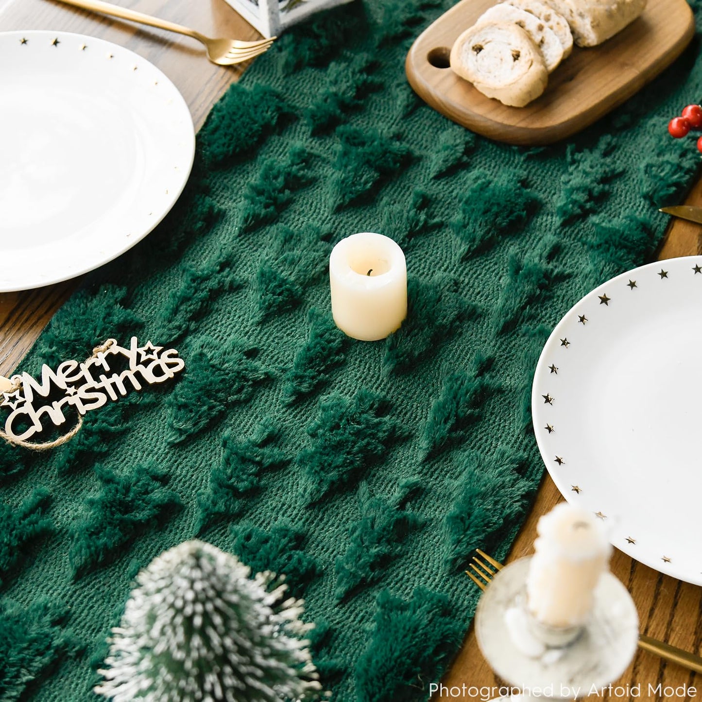 Artoid Mode Green Christmas Trees Soft Plush Faux Fur Jacquard Christmas Table Runner, Holiday Kitchen Dining Table Decoration for Home Party Decor 13x72 Inch