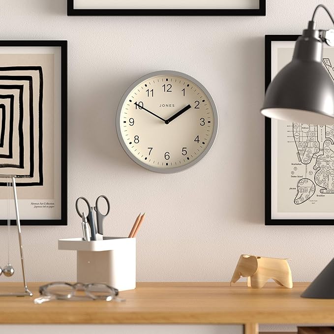 JONES CLOCKS® Spin Wall Clock | Small Modern Round Clock | 20cm | Gray | Easy to Read Numbers | Ideal for Kitchen, Office, Children’s Room or Any Small Space