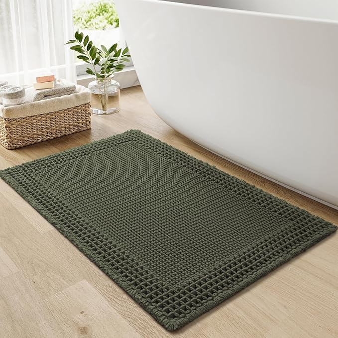 RESARE Waffle Bath Mat for Bathroom, Super Absorbent Bathroom Rugs Non Slip Machine Washable, Ultra Soft Quick Dry Boho Bath Rugs with Tassels for Floor, Upgraded Bordered Design, 18"x30" Green