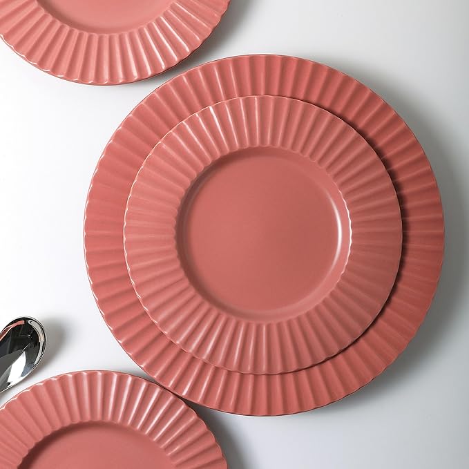 Christian Siriano Lusso 32-Piece Dinnerware Set Stoneware, Redwood