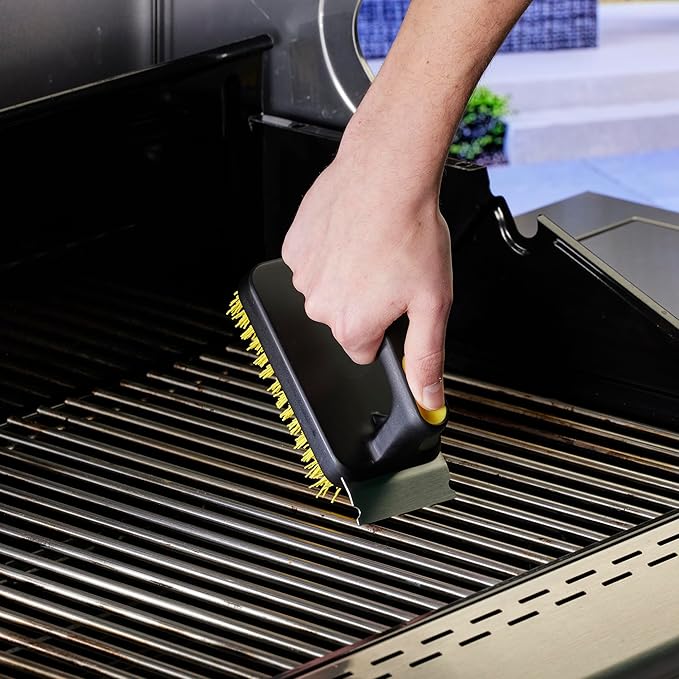 Mr. Bar-B-Q Nylon XL Scrub Brush Powered by Scrub Daddy