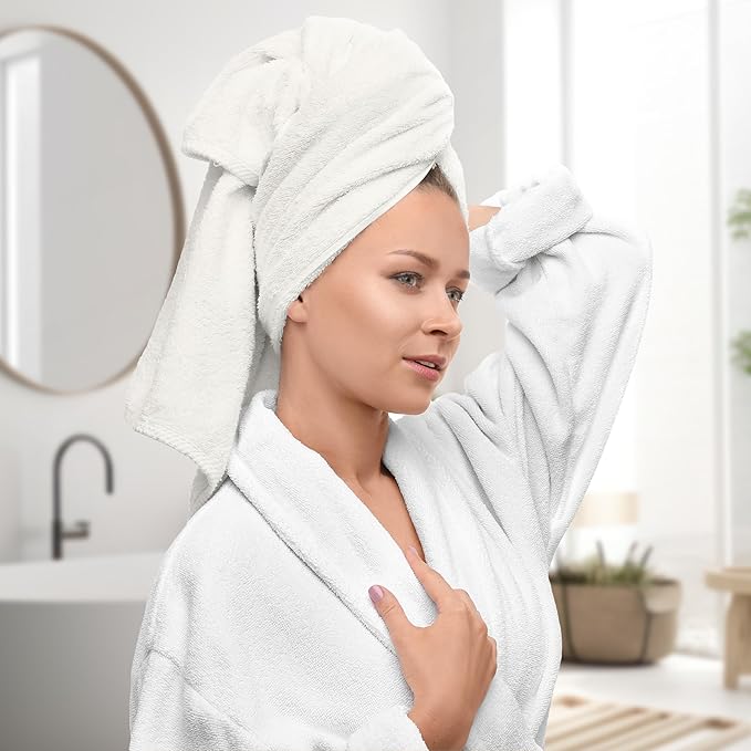 Avalon Towels Luxury 8 Piece Towels Set, 2 Bath Towels, 2 Hand Towels and 4 Washcloths, 600 GSM 100% Ring Spun Cotton Highly Absorbent Bathroom Towel Set, Ideal for Hotel, Spa and Gym (White)