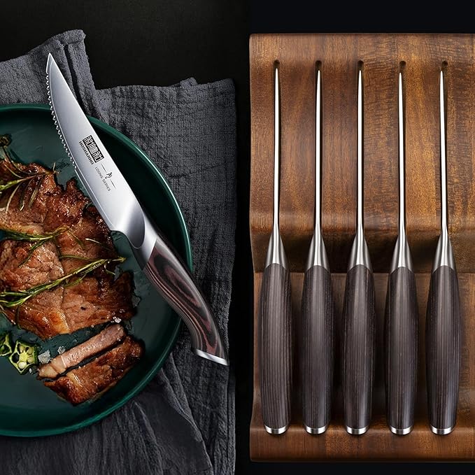 Steak Knives Set of 7, 4.5 Inch Serrated Steak Knife Set with Block, Japanese High Carbon Steel Kitchen Steak Knives with Ergonomic Handle