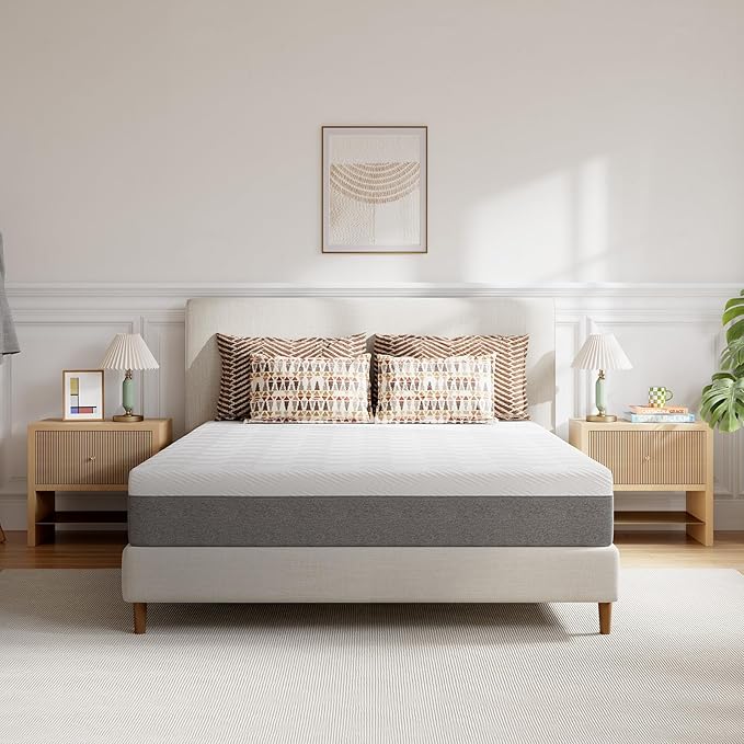 Novilla Queen Size Mattress, 10 Inch Memory Foam Mattress Queen in a Box with Comfort Foam for Contour Support & Motion Isolation & Edge Support, CertiPUR-US Certified