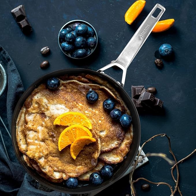 MsMk 11 Inch Nonstick Frying Pan，Titanium and Ceramic Nonstick Large Skillet Pan, PFOA Free, Non-Toxic, Stay-Cool Handle, Scratch-resistant, Dishwasher Safe, Oven Safe to 700°F