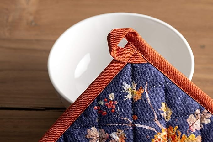 Maison d' Hermine Pot Holders Set 100% Cotton Heat Resistant Potholders 8" x 8" Hot Pads with Loop for Thanksgiving Christmas Decorations BBQ Baking Handling Hot Pans (Pack of 2, Kelim - Infinity)