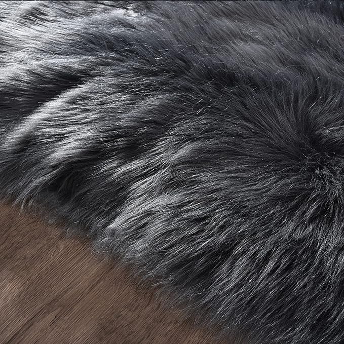 Latepis Dark Grey Small Bedroom Rugs 2x3 Washable Rugs Soft Shaggy Fuzzy Faux Sheepskin Fur Rug for Cushion Cat Mat Home Décor, Rectangle