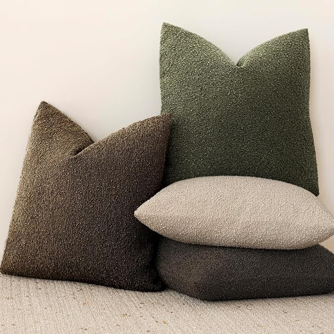 Foindtower Pack of 2 Textured Boucle Throw Pillow Covers Accent Solid Decorative Lumbar Pillow Cases Cozy Couch Cushion Case for Chair Sofa Bedroom Living Room Home Decor 12x20 Inch Chocolate