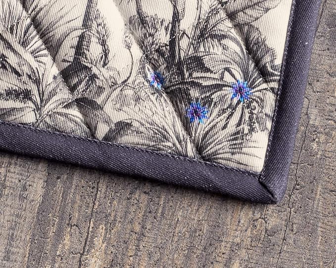 Maison d' Hermine Pot Holders Set 100% Cotton Heat Resistant Potholders 8" x 8" Hot Pads with Loop for Thanksgiving Christmas Decorations BBQ Cooking Baking Handling Hot Pans (Pack of 2, Amazonia)