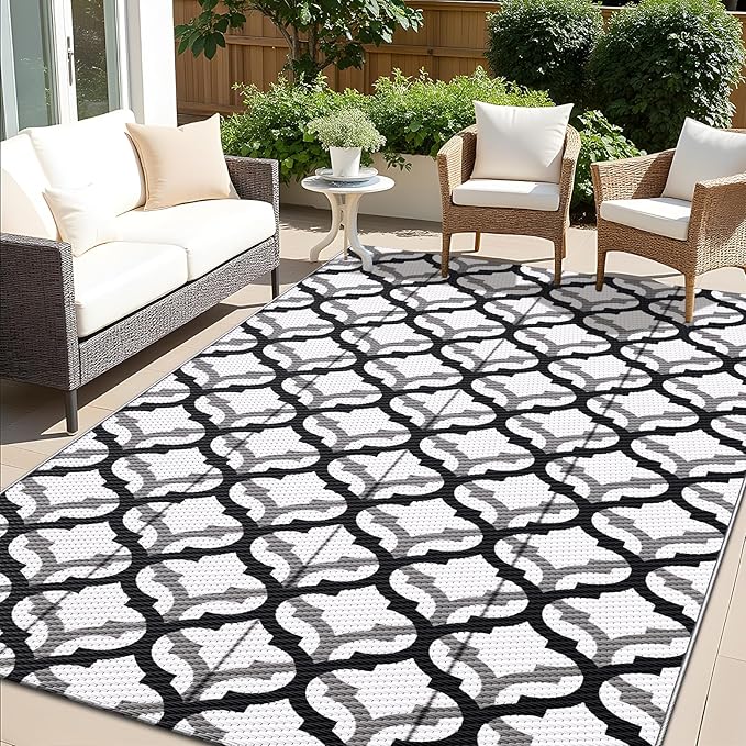 OLANLY Reversible Outdoor Rug 5x8 ft Clearance, Waterproof Outdoor Plastic Straw Rug with Interlacing Pattern, RV Mat for Patio, Camping, Balcony, Deck, Backyard, Black & White