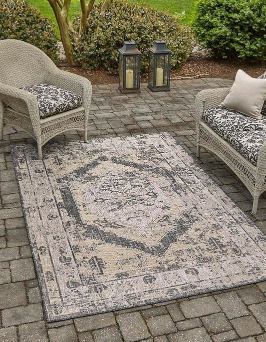 Unique Loom Outdoor Traditional Collection Area Rug - Valeria (3' 3" x 5' 3" Rectangle, Charcoal/ Natural)