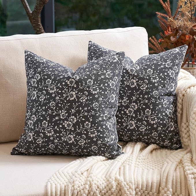 Alerfa Set of 2 Floral Pillow Covers 20x20, Vintage Block Print Throw Pillow Covers Decorative Farmhouse Accent Couch Pillows for Living Room Bedroom, Black