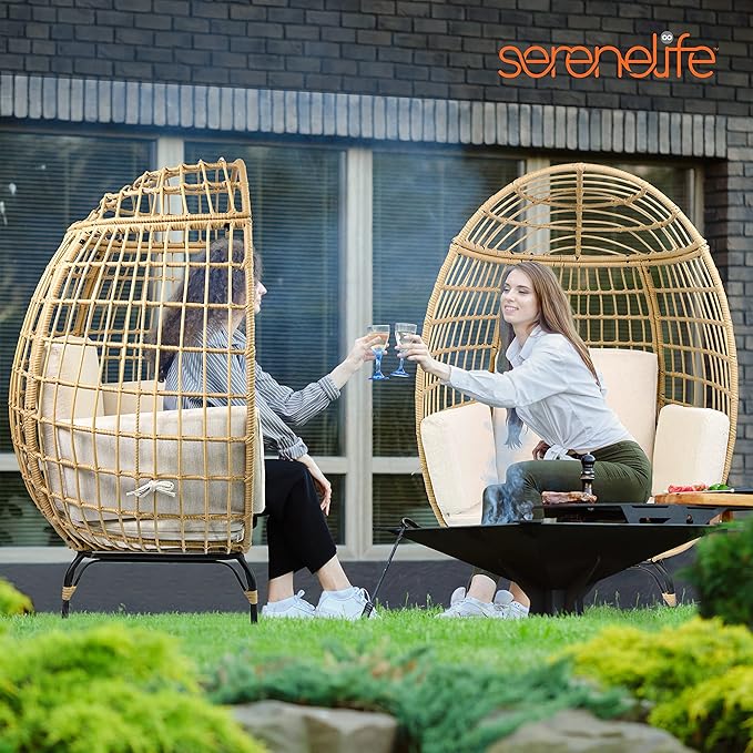SereneLife Jovial Wicker Rattan Egg Chair,Indoor Outdoor White Sofa Chair for Patio Backyard and Living Room with 4 Cushions and Powder Coated Steel Frame,Woven Texture Contemporary Ribbed Back Design