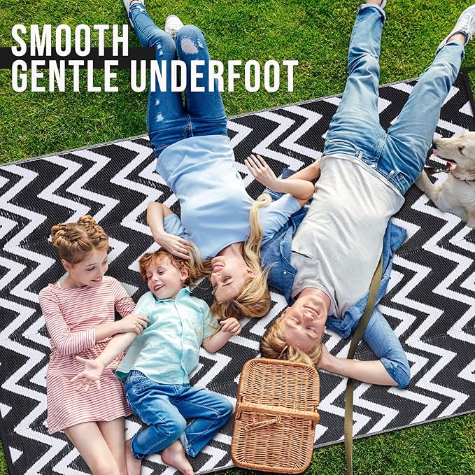 OLANLY Waterproof Outdoor Rug 8x10 ft Clearance, Reversible Outdoor Plastic Straw Rug, RV Mat, Indoor Outdoor Carpet for Patio, Camping, Balcony, Deck, Backyard, Black & White