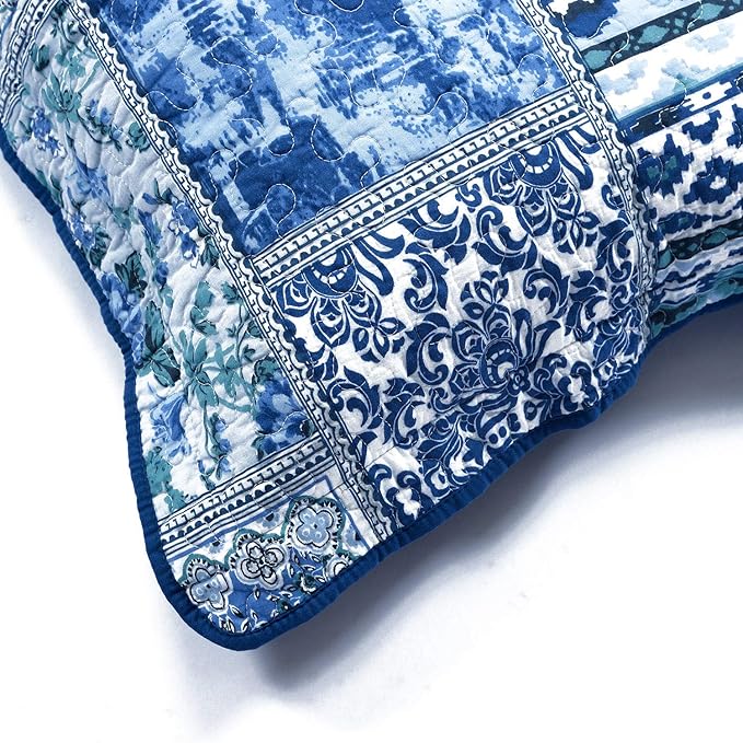 NEWLAKE Blue Classic Bohemian Style Cotton Throw Pillow Covers (2 Pieces, 18X18 Inch)