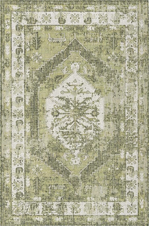 Unique Loom Outdoor Traditional Collection Area Rug - Valeria (5' 3" x 8' Rectangle, Green/ Light Green)