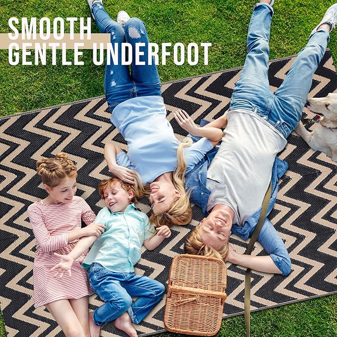 OLANLY Waterproof Outdoor Rug 5x8 ft Clearance, Reversible Outdoor Plastic Straw Rug, RV Mat, Indoor Outdoor Carpet for Patio, Camping, Balcony, Deck, Backyard, Black & Beige