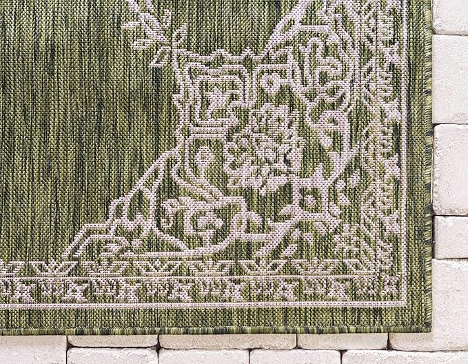 Unique Loom Outdoor Traditional Collection Area Rug - Antique (7' 1" x 10' Rectangle, Green/ Gray)
