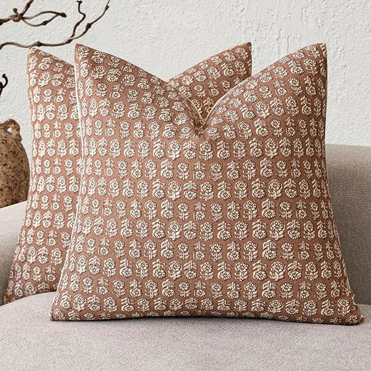 Foindtower Set of 2 Decorative Neutral Floral Print Throw Pillow Covers Vintage Farmhouse Cushion Covers Boho Home Decor for Sofa Chair Couch Bedroom Living Room Outdoor,18×18 Inch,Light Orange Brown