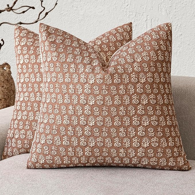 Foindtower Set of 2 Decorative Vintage Floral Print Throw Pillow Covers Neutral Farmhouse Cushion Covers Boho Home Decor for Sofa Couch Chair Bedroom Living Room Outdoor,20×20 Inch,Light Orange Brown