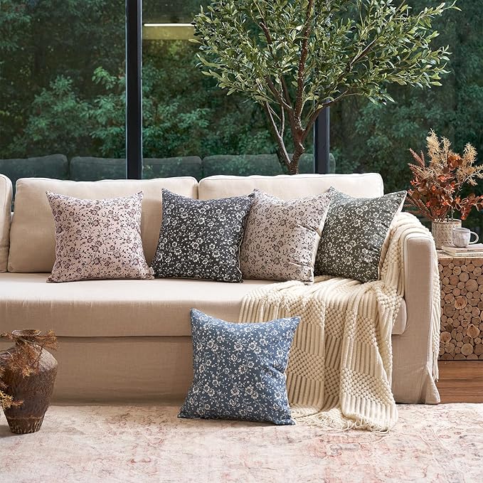 Alerfa Set of 2 Floral Pillow Covers 18x18, Vintage Block Print Throw Pillow Covers Decorative Farmhouse Accent Couch Pillows for Living Room Bedroom, Pompeii Red