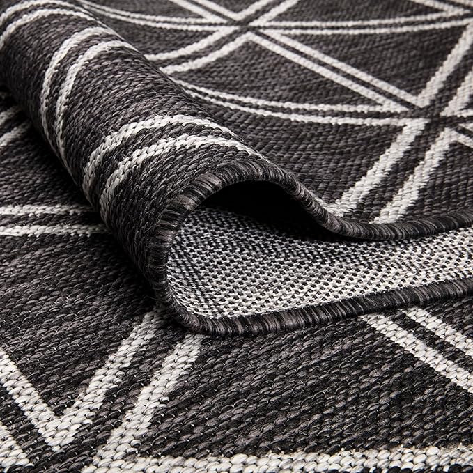 Keen Home Design Outdoor Rug - 6x9 Washable Indoor/Outdoor Rug for Patio, Balcony, Kitchen, Garden, Beach, Deck and Porch. Size: 6'7" x 9'2"