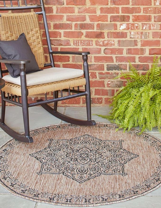 Unique Loom Outdoor Traditional Collection Area Rug - Antique (7' 10" Round Beige/Black)