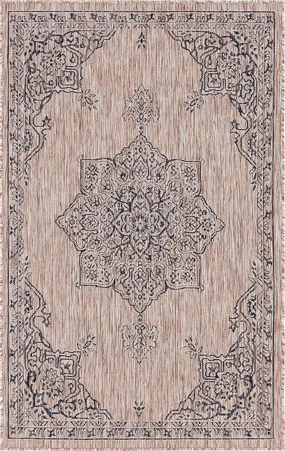 Unique Loom Outdoor Traditional Collection Area Rug - Antique (5' 1" x 8' Rectangle, Beige/ Black)