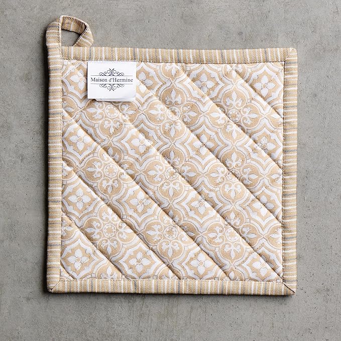 Maison d' Hermine Pot Holders Set 100% Cotton Heat Resistant Potholders 8" x 8" Hot Pads with Loop for Thanksgiving Christmas Decorations BBQ Baking Handling Hot Pans (Pack of 2, Pretty Autumn)