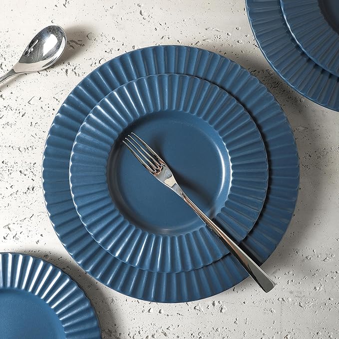Christian Siriano Lusso 16-Piece Dinnerware Set Stoneware, Ash Blue